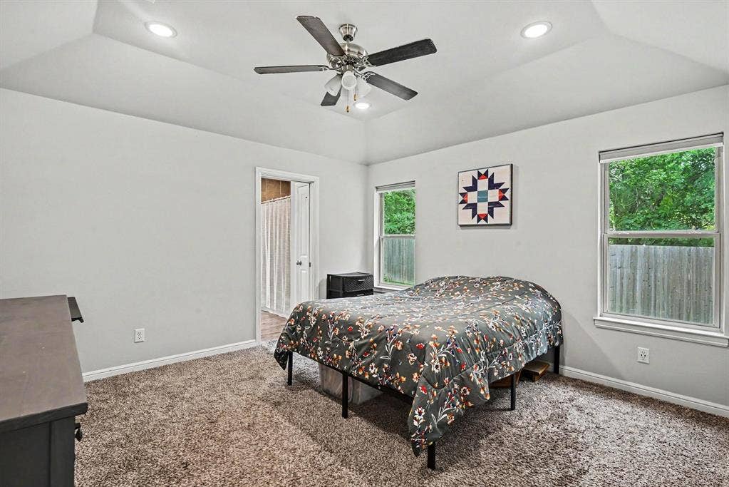 977 Sam Street, Springtown, TX 76082 977 Sam Street, Springtown, TX 76082