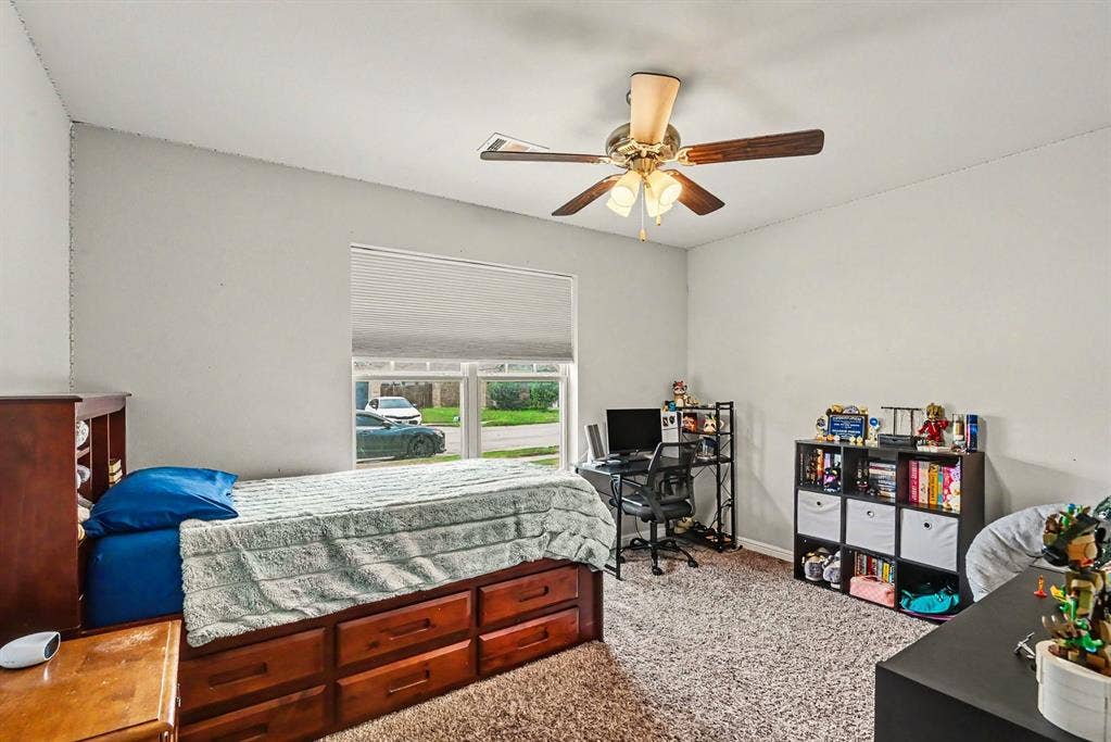 977 Sam Street, Springtown, TX 76082 977 Sam Street, Springtown, TX 76082