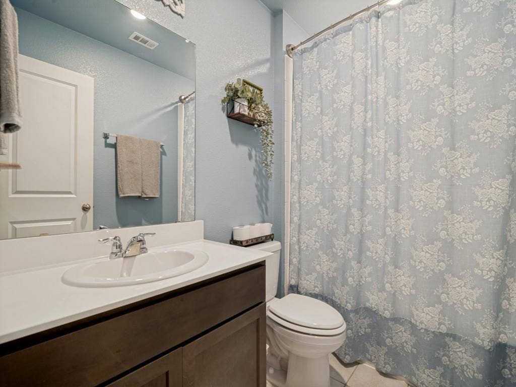 709 Darlington Oak Avenue, Royse City, TX 75189 709 Darlington Oak Avenue, Royse City, TX 75189