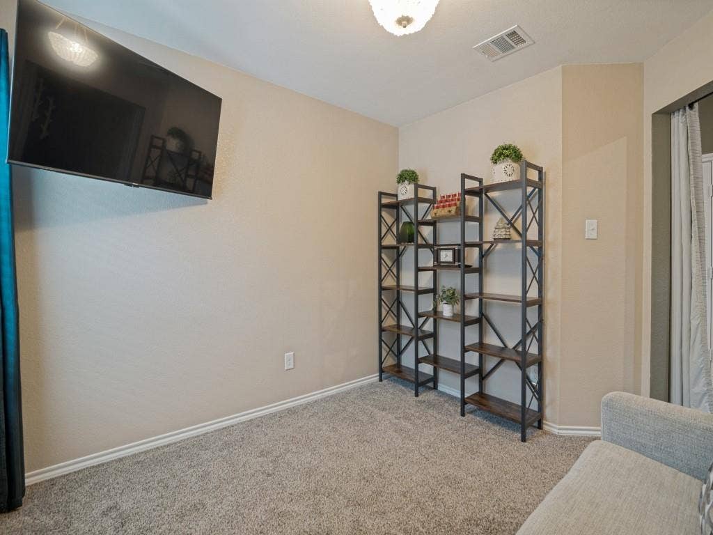 709 Darlington Oak Avenue, Royse City, TX 75189 709 Darlington Oak Avenue, Royse City, TX 75189