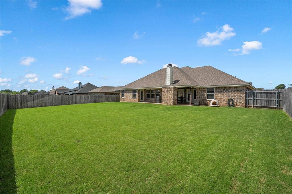 395 Cavitt Court, Robinson, TX 76706 395 Cavitt Court, Robinson, TX 76706
