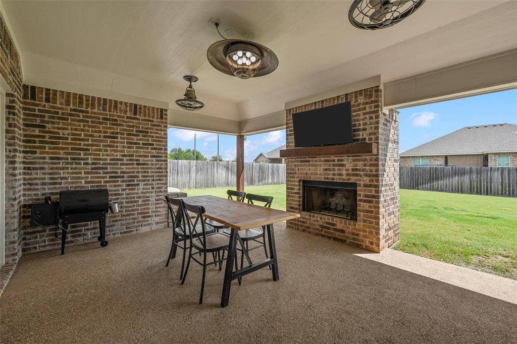 395 Cavitt Court, Robinson, TX 76706 395 Cavitt Court, Robinson, TX 76706