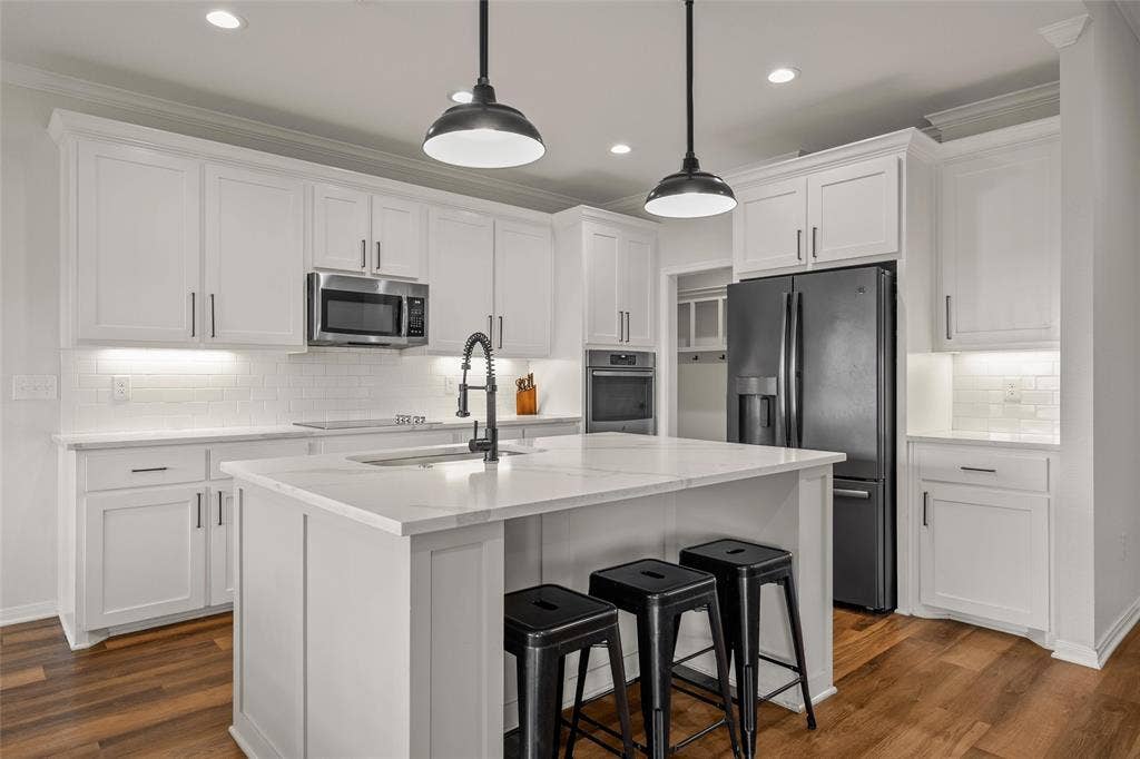395 Cavitt Court, Robinson, TX 76706 395 Cavitt Court, Robinson, TX 76706