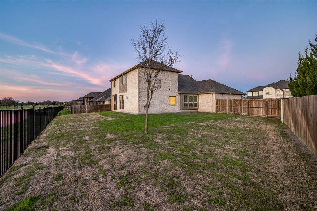 2643 Perdenales Drive, Royse City, TX 75189 2643 Perdenales Drive, Royse City, TX 75189