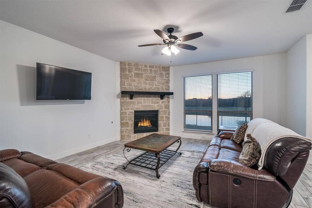 2643 Perdenales Drive, Royse City, TX 75189 2643 Perdenales Drive, Royse City, TX 75189