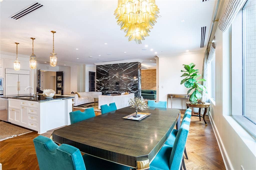 2300 WOLF Street, #5D, Dallas, TX 75201 Dining or Living can expand to extra space.