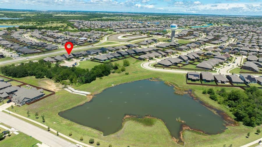 Property photo for 3805 S Courtney Court, Heartland, TX