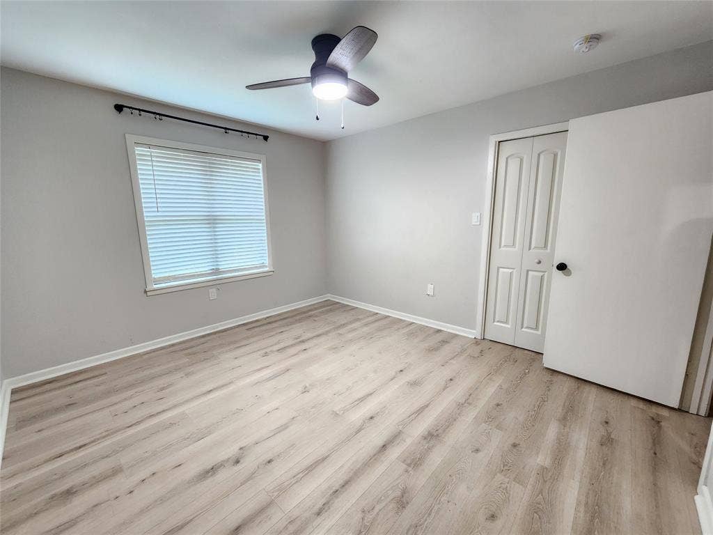211 Betts Drive, Lindale, TX 75771 211 Betts Drive, Lindale, TX 75771