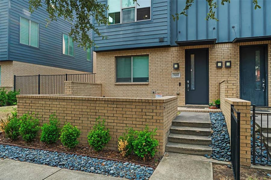 Property photo for 3102 Pavonia Drive, Dallas, TX