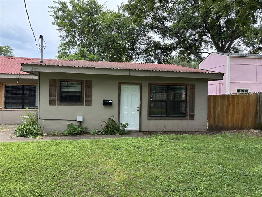 Property photo for 204 Pacific Avenue, Terrell, TX