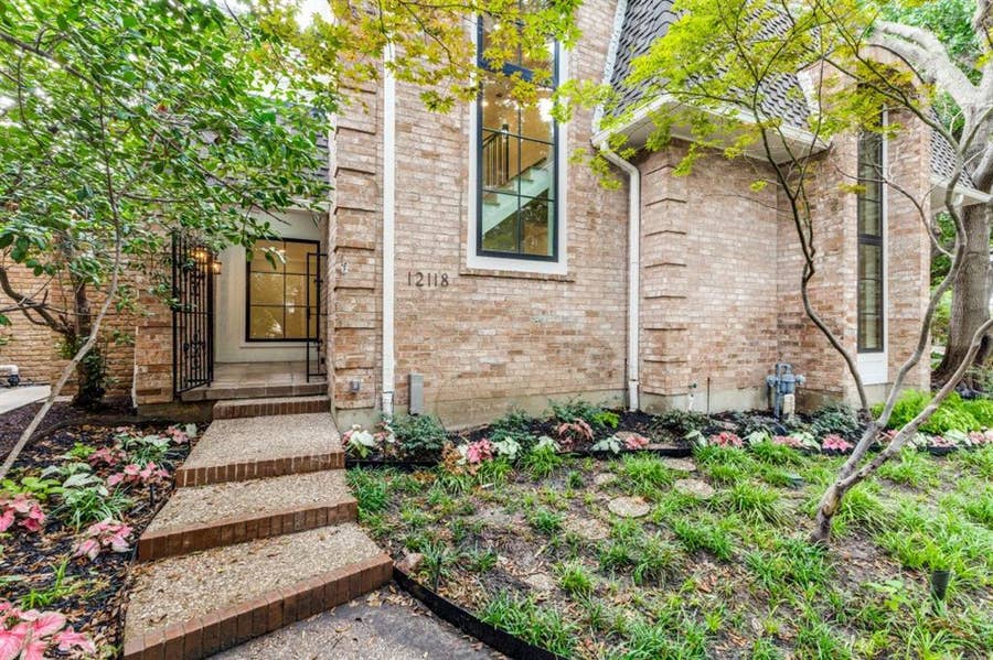 Property photo for 12118 Elysian Court, Dallas, TX
