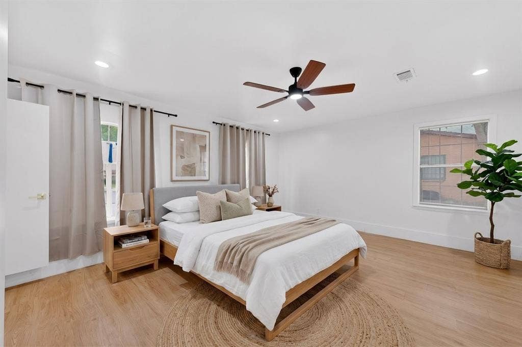 2217 52nd Street, Dallas, TX 75216 2217 52nd Street, Dallas, TX 75216