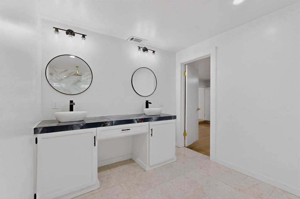 2217 52nd Street, Dallas, TX 75216 2217 52nd Street, Dallas, TX 75216