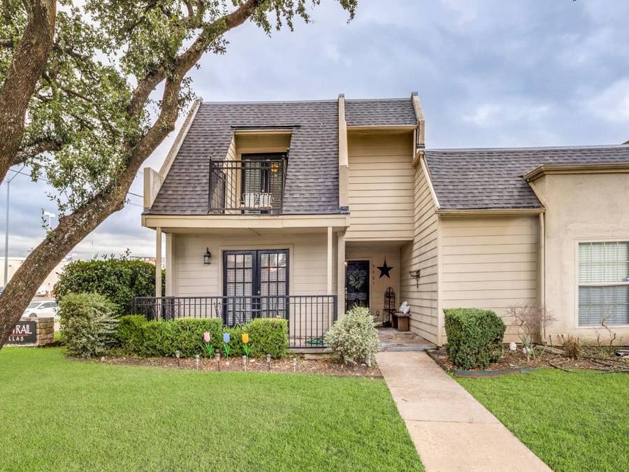 Property photo for 9405 Timberleaf Drive, Dallas, TX