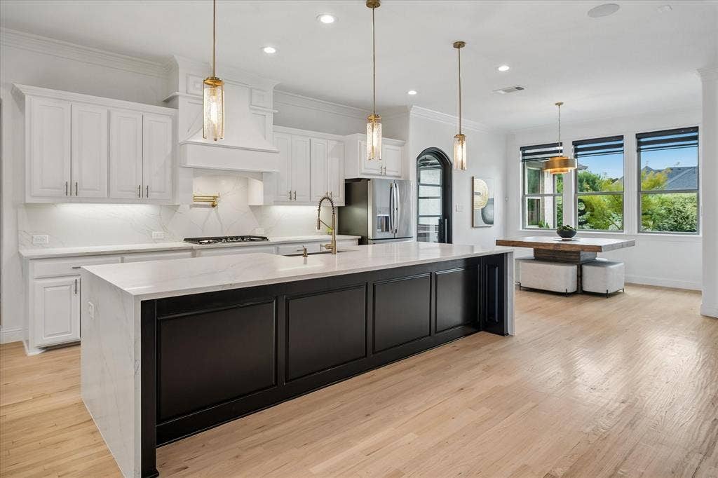 1620 Cattle Drive, Prosper, TX 75078 Huge Island with Waterfall Countertops