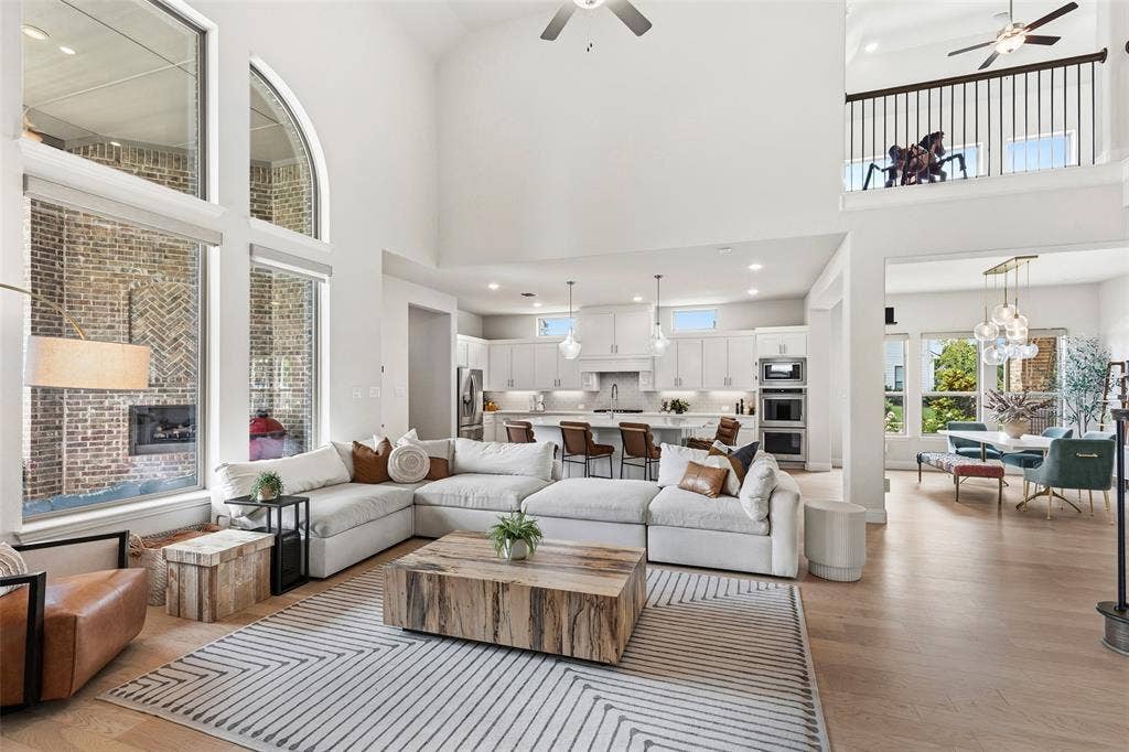613 N Pecan Parkway, Northlake, TX 76247 613 N Pecan Parkway, Northlake, TX 76247