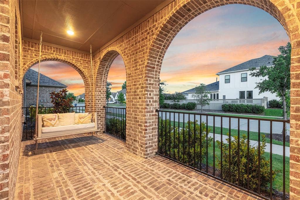 613 N Pecan Parkway, Northlake, TX 76247 613 N Pecan Parkway, Northlake, TX 76247