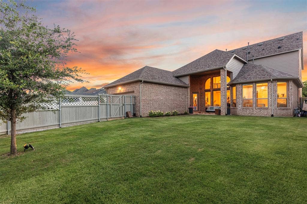 613 N Pecan Parkway, Northlake, TX 76247 613 N Pecan Parkway, Northlake, TX 76247
