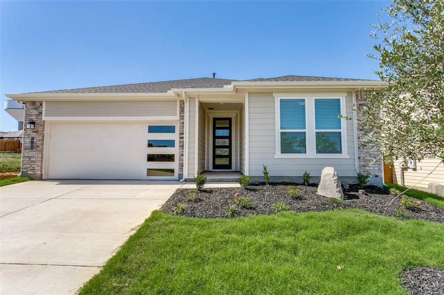 Property photo for 2708 Goldfinch Drive, Denton, TX