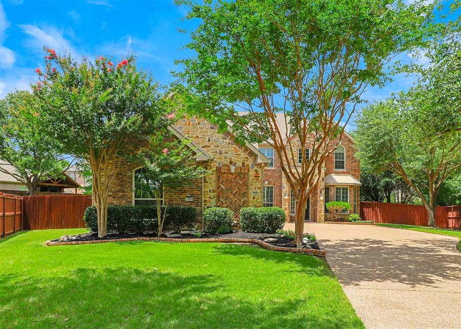 Property photo for 5320 Dunster Drive, McKinney, TX