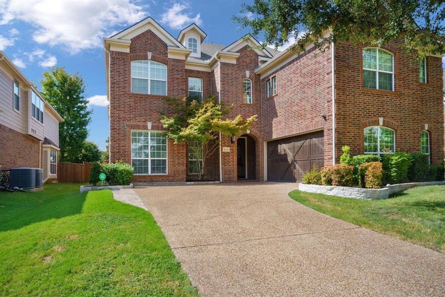 Property photo for 4624 United Lane, Plano, TX