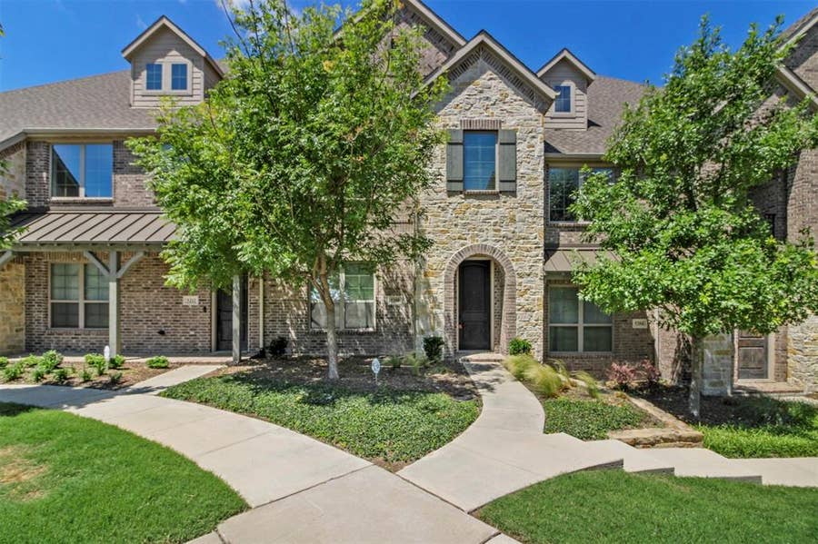 Property photo for 5208 Mcpherson Lane, McKinney, TX