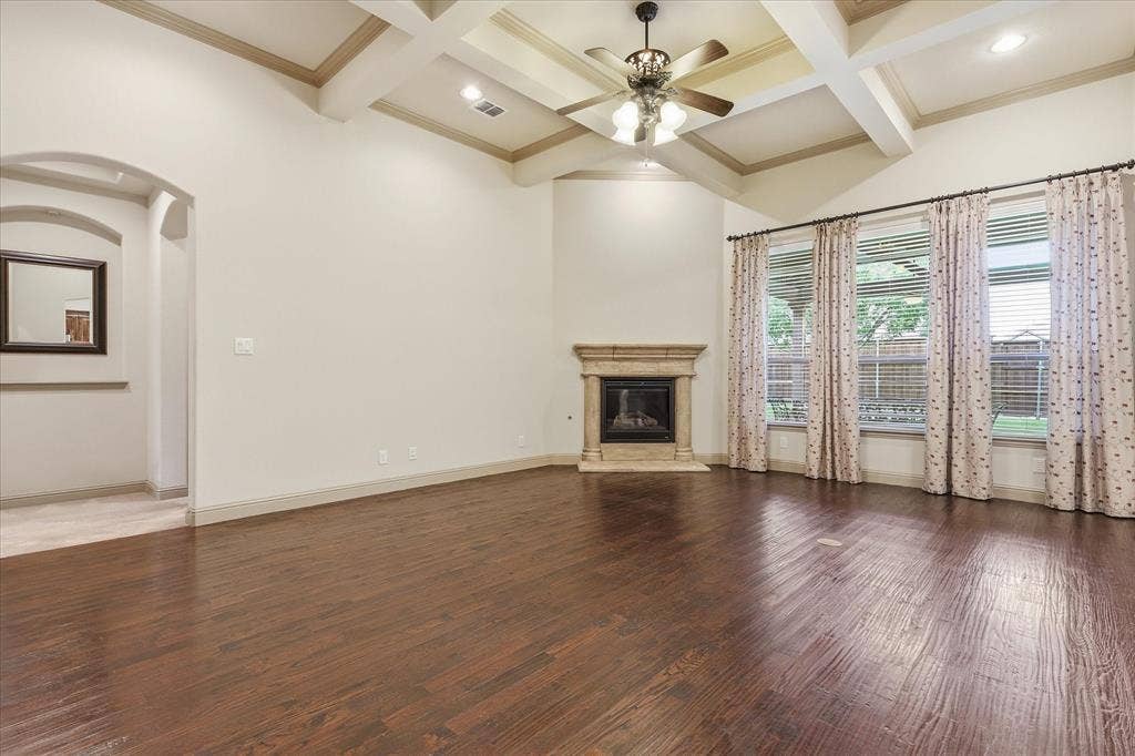 411 Devonshire Drive, Prosper, TX 75078 Gas fireplace