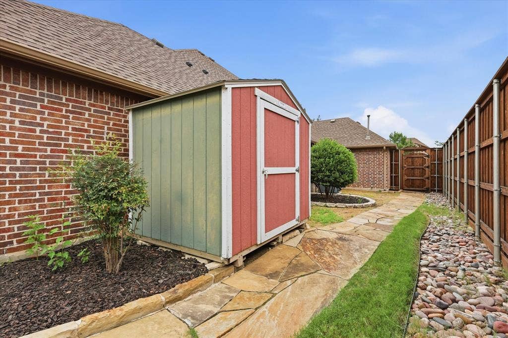 411 Devonshire Drive, Prosper, TX 75078 Flagstone walk-ways