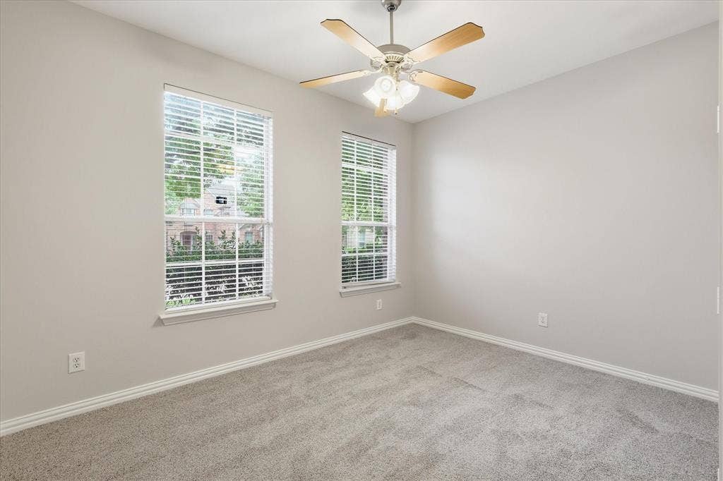 2220 New College Lane, Plano, TX 75025 2220 New College Lane, Plano, TX 75025
