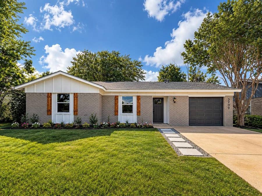 Property photo for 3909 Ambassador Way, Balch Springs, TX