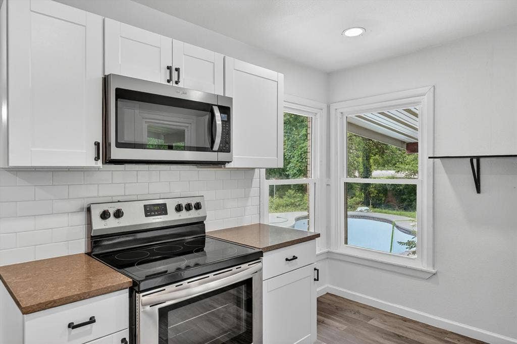 2833 Scruggs Park Drive, Richland Hills, TX 76118 2833 Scruggs Park Drive, Richland Hills, TX 76118