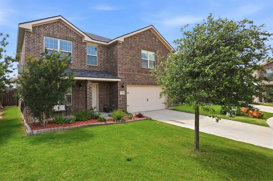 Property photo for 7700 Spritsail Lane, Fort Worth, TX
