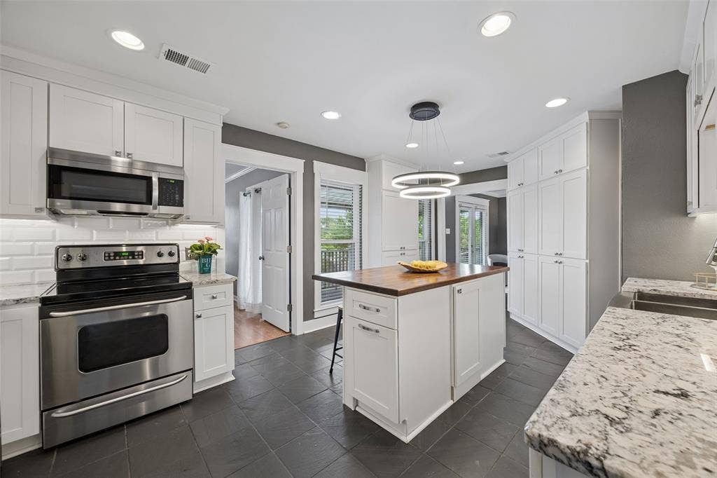 2318 Dana Drive, Rowlett, TX 75088
