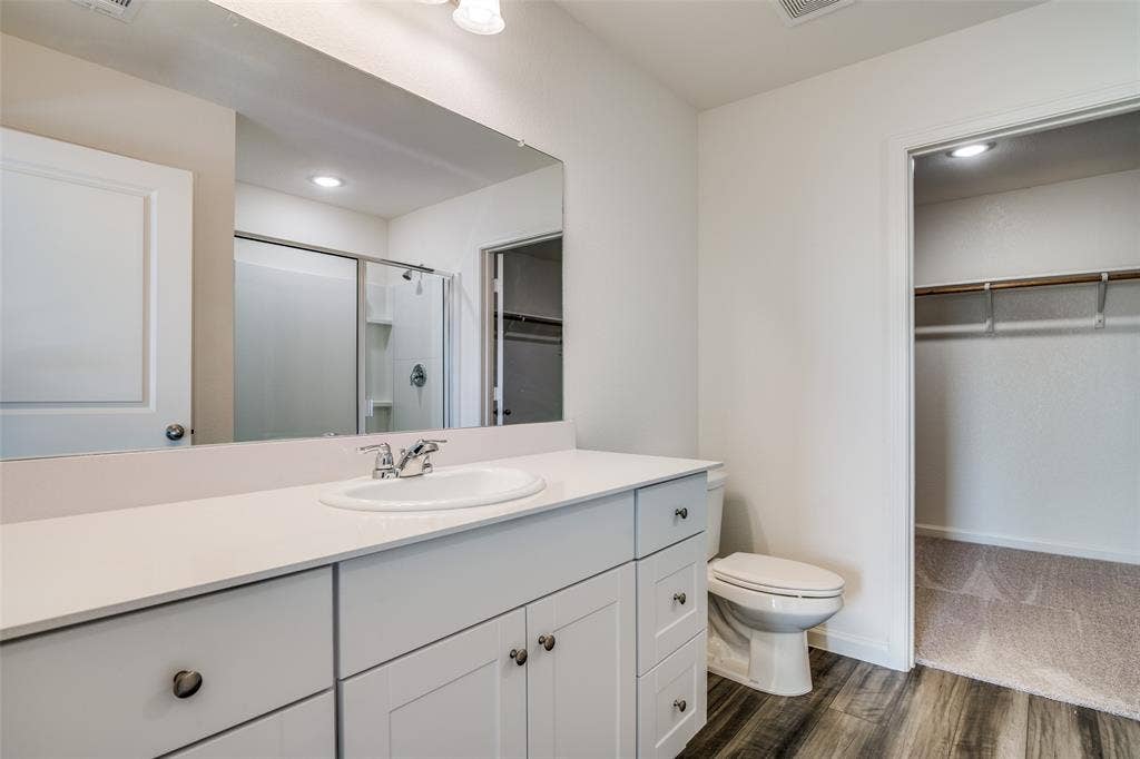 6231 Old Bridge Way, Forney, TX 75126 6231 Old Bridge Way, Forney, TX 75126