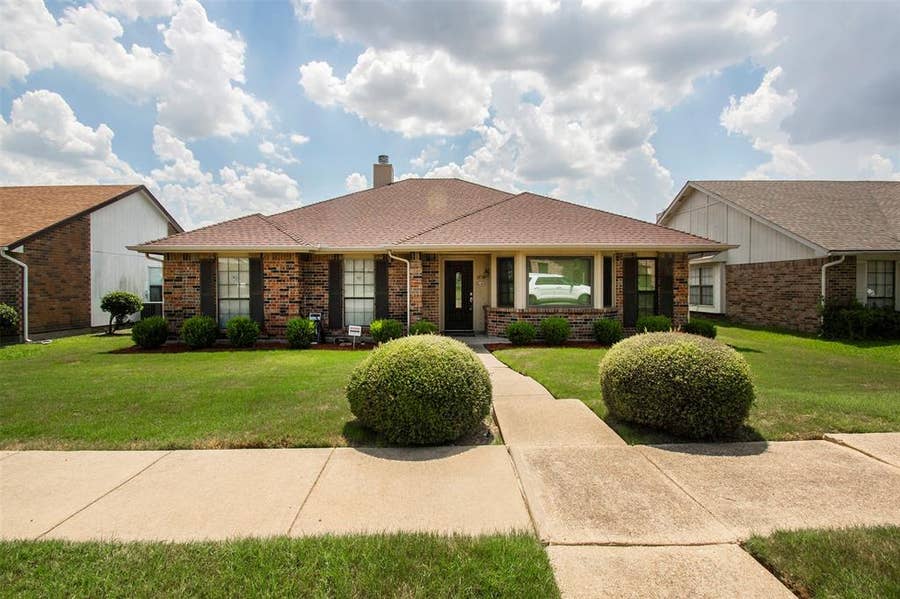 Property photo for 5738 Diana Drive, Garland, TX