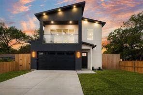 Property photo for 1651 E Overton Street, Dallas, TX