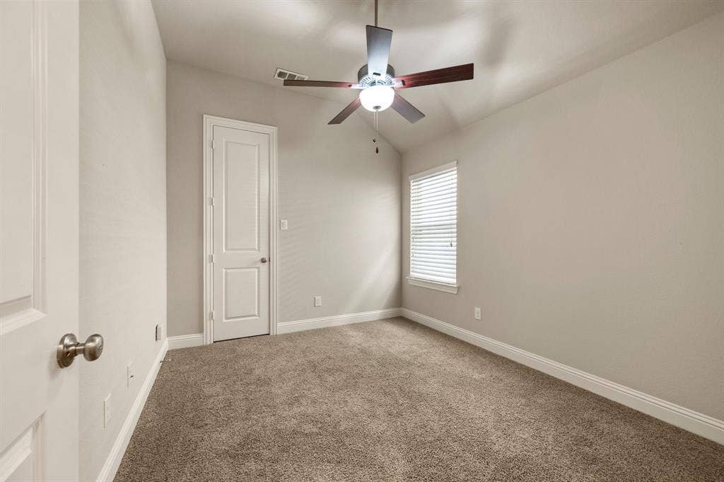 1505 14th Street, Argyle, TX 76226 Accessible Bedroom with Bath