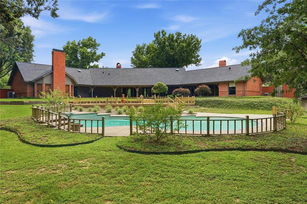 112 Willowbrook Drive, Athens, TX 75751 112 Willowbrook Drive, Athens, TX 75751