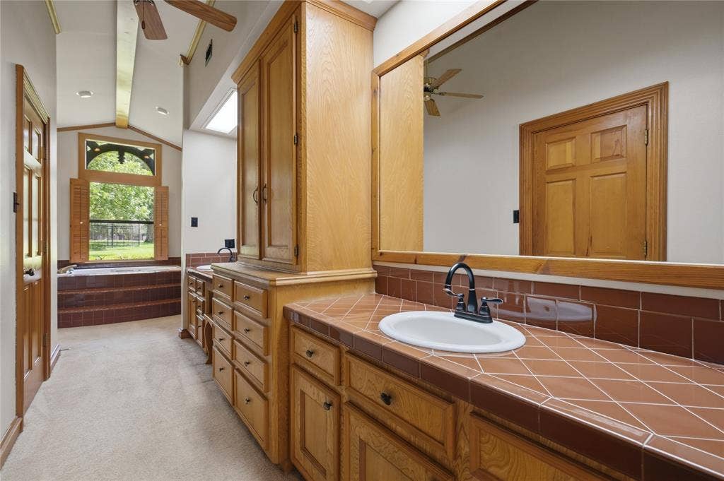 112 Willowbrook Drive, Athens, TX 75751 112 Willowbrook Drive, Athens, TX 75751