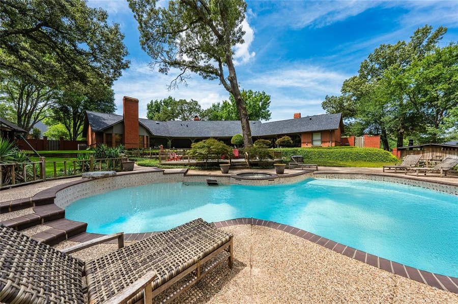 Property photo for 112 Willowbrook Drive, Athens, TX