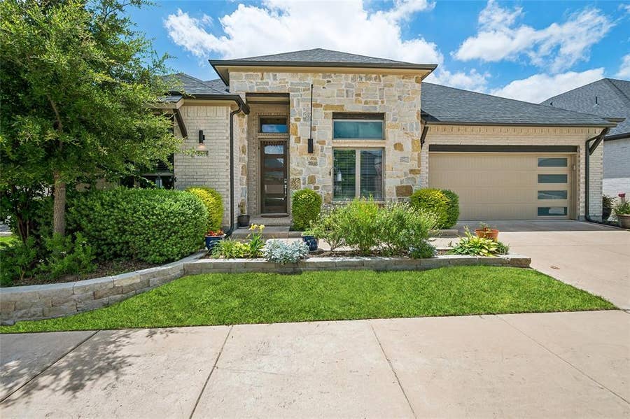 Property photo for 1045 Ocean Breeze Drive, Allen, TX