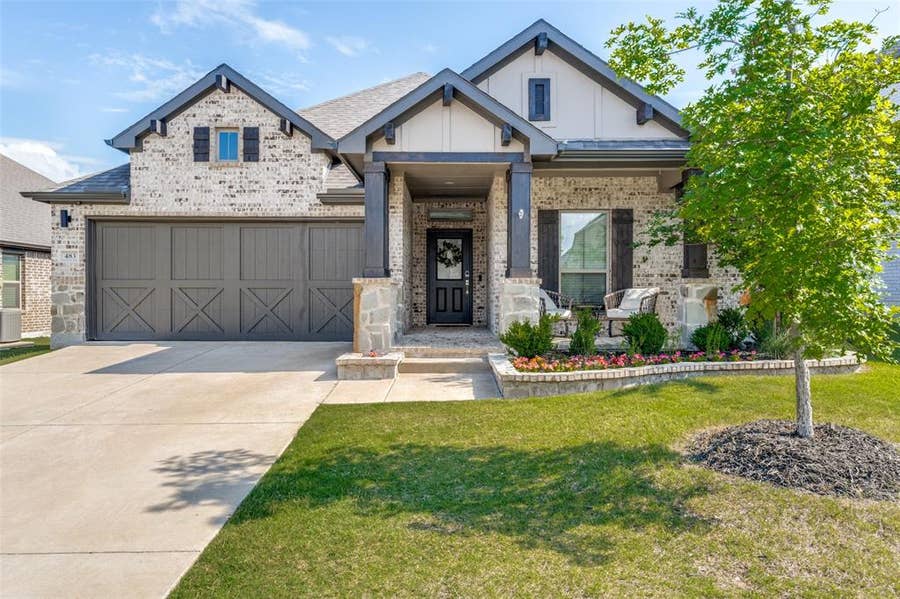 Property photo for 483 Crystal Clear Lane, Princeton, TX