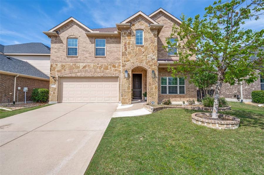 Property photo for 11705 Yarmouth Lane, Frisco, TX