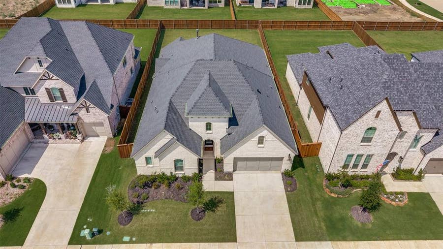 Property photo for 4212 Clydesdale Drive, Aubrey, TX