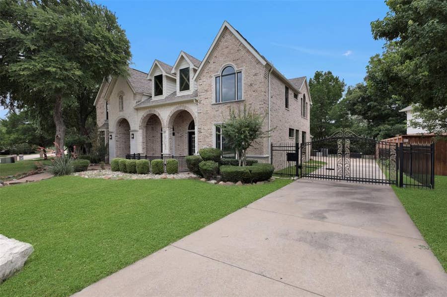 Property photo for 3310 Meadow Wood Drive, Richardson, TX
