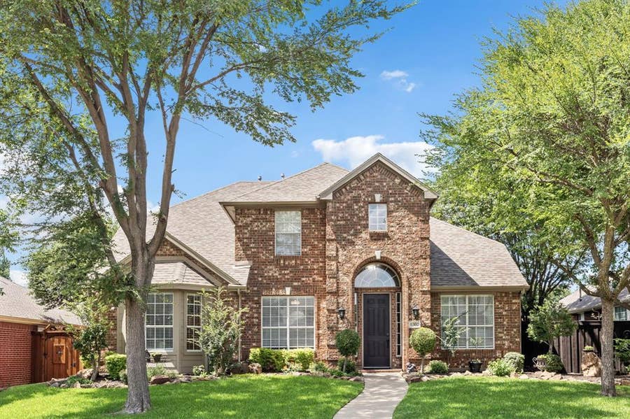Property photo for 8302 Tanglerose Drive, Frisco, TX