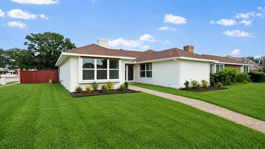 Property photo for 3002 University Drive, Plano, TX