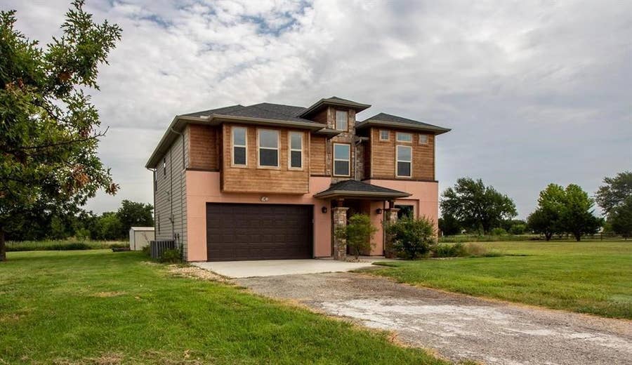 Property photo for 12 Estates Road, Lucas, TX