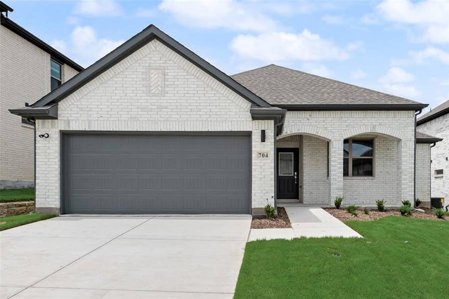 Property photo for 704 Summerberry Drive, McKinney, TX