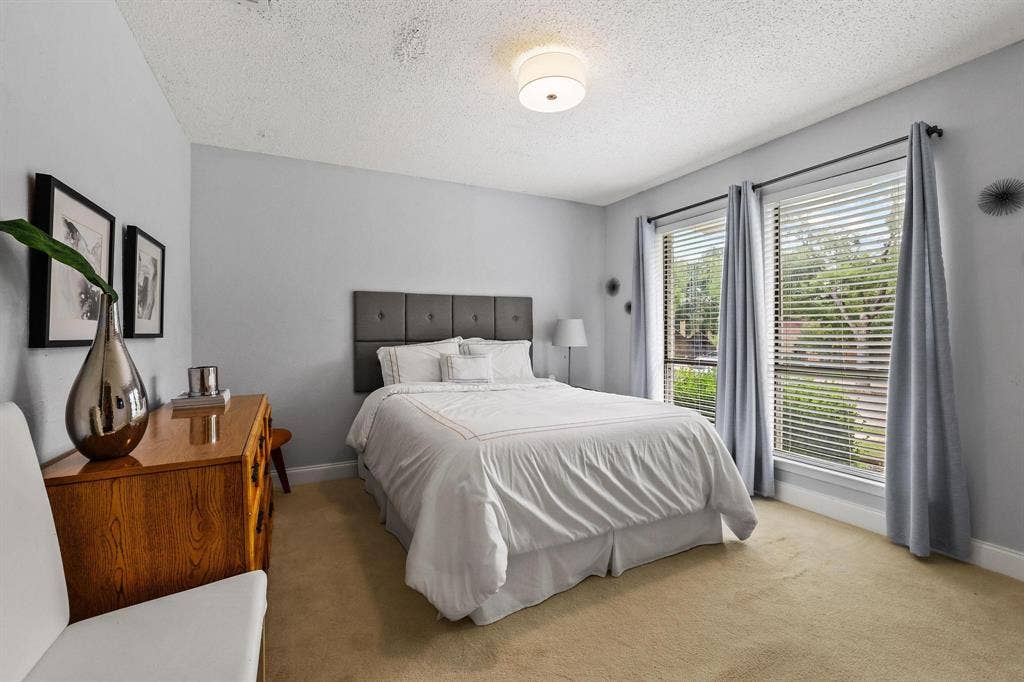 1925 Country Club Drive, Plano, TX 75074 1925 Country Club Drive, Plano, TX 75074